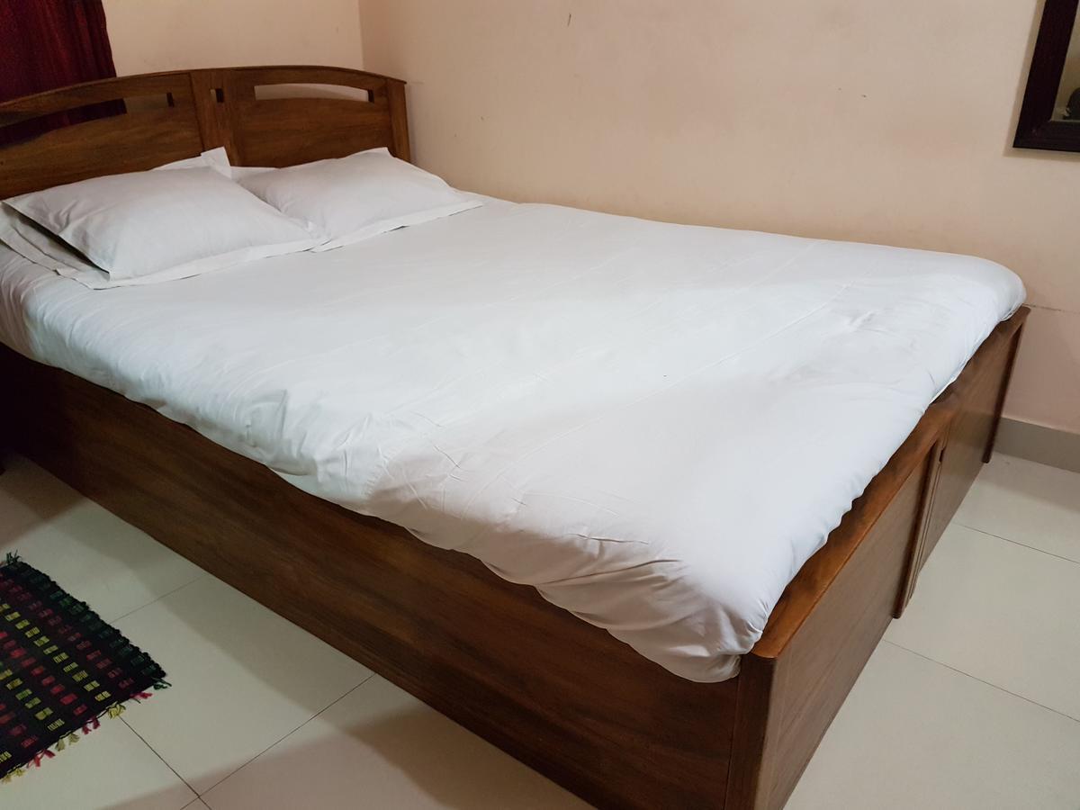 Dakhin Kattali Hotel Diamond Park מראה חיצוני תמונה