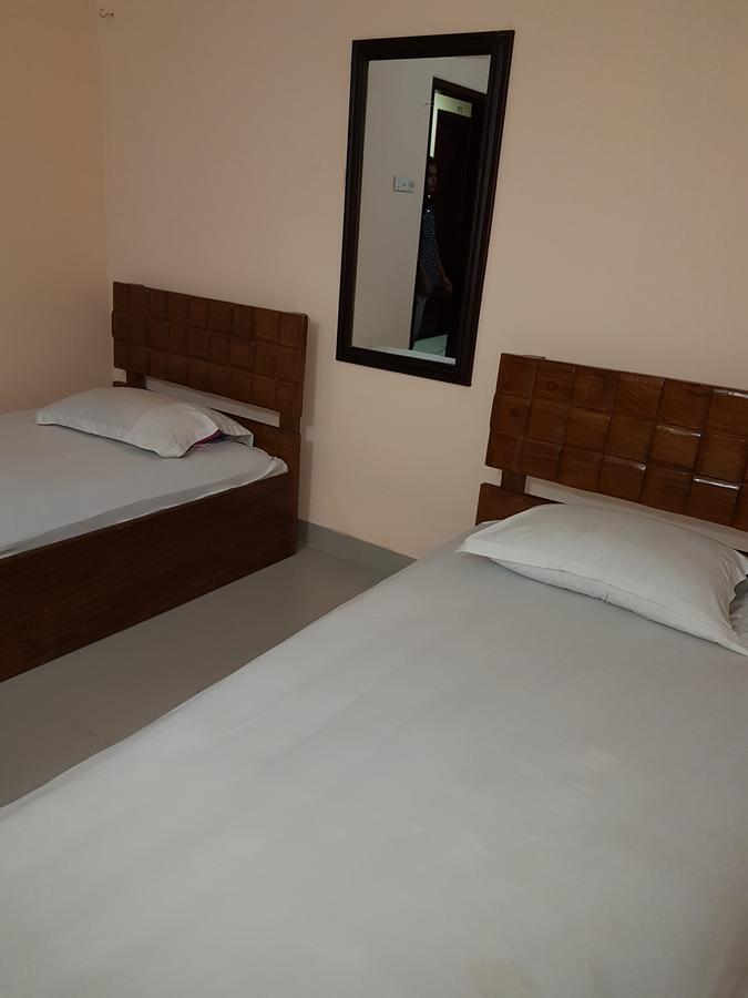 Dakhin Kattali Hotel Diamond Park מראה חיצוני תמונה