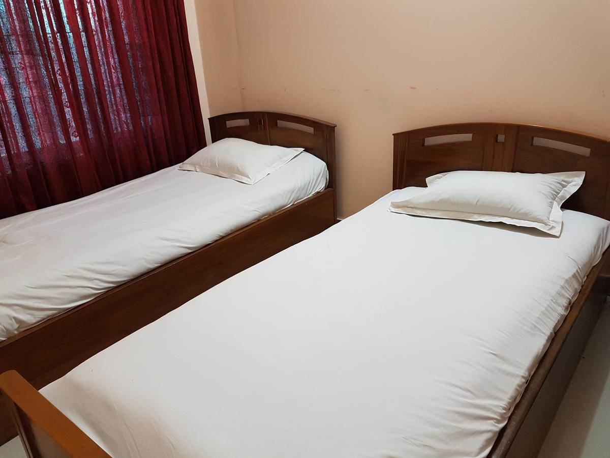 Dakhin Kattali Hotel Diamond Park מראה חיצוני תמונה