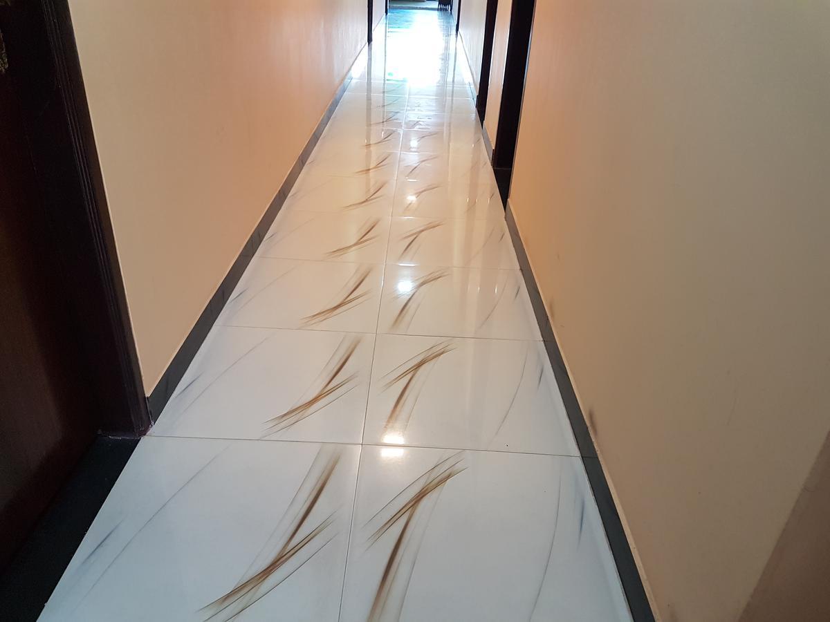Dakhin Kattali Hotel Diamond Park מראה חיצוני תמונה